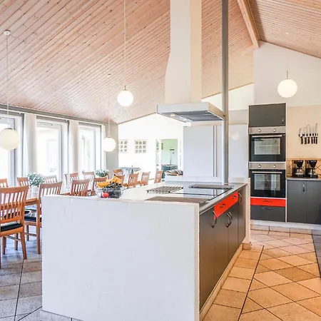 Stunning In Spottrup With Sauna Holiday home
