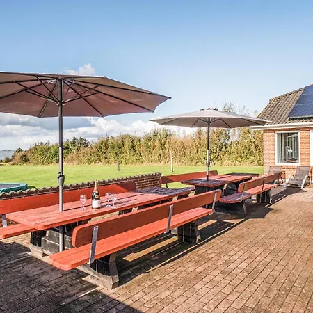 Holiday home Stunning In Spottrup With Sauna *